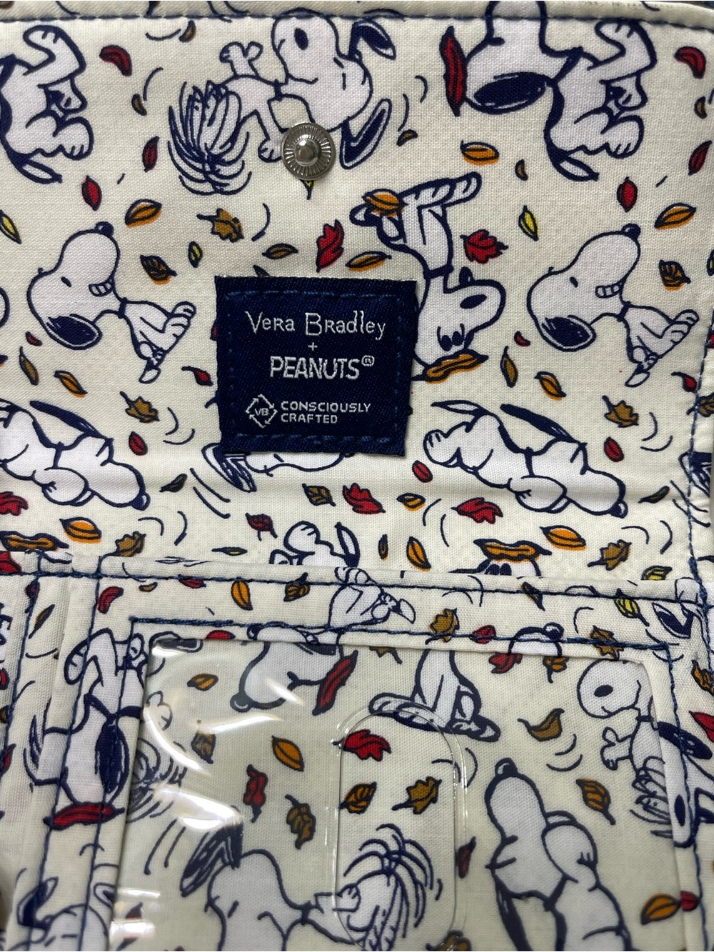 Vera Bradley x Peanuts Trifold Wallet featuring the limited-e - Picture 3 of 6